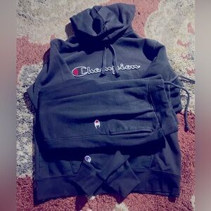 Champion Sweatsuit | Top and Bottom | Size: M